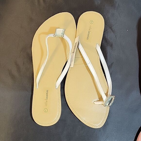 BRAND NEW ETHELAUSTING THONG ROUND TOE JEWEL FLIP FLOP SANDAL - Picture 14 of 15